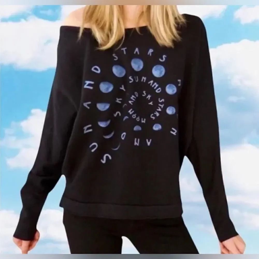 Chaser Sun Moon Stars High/Low Sweatshirt Dolman Sleeves S